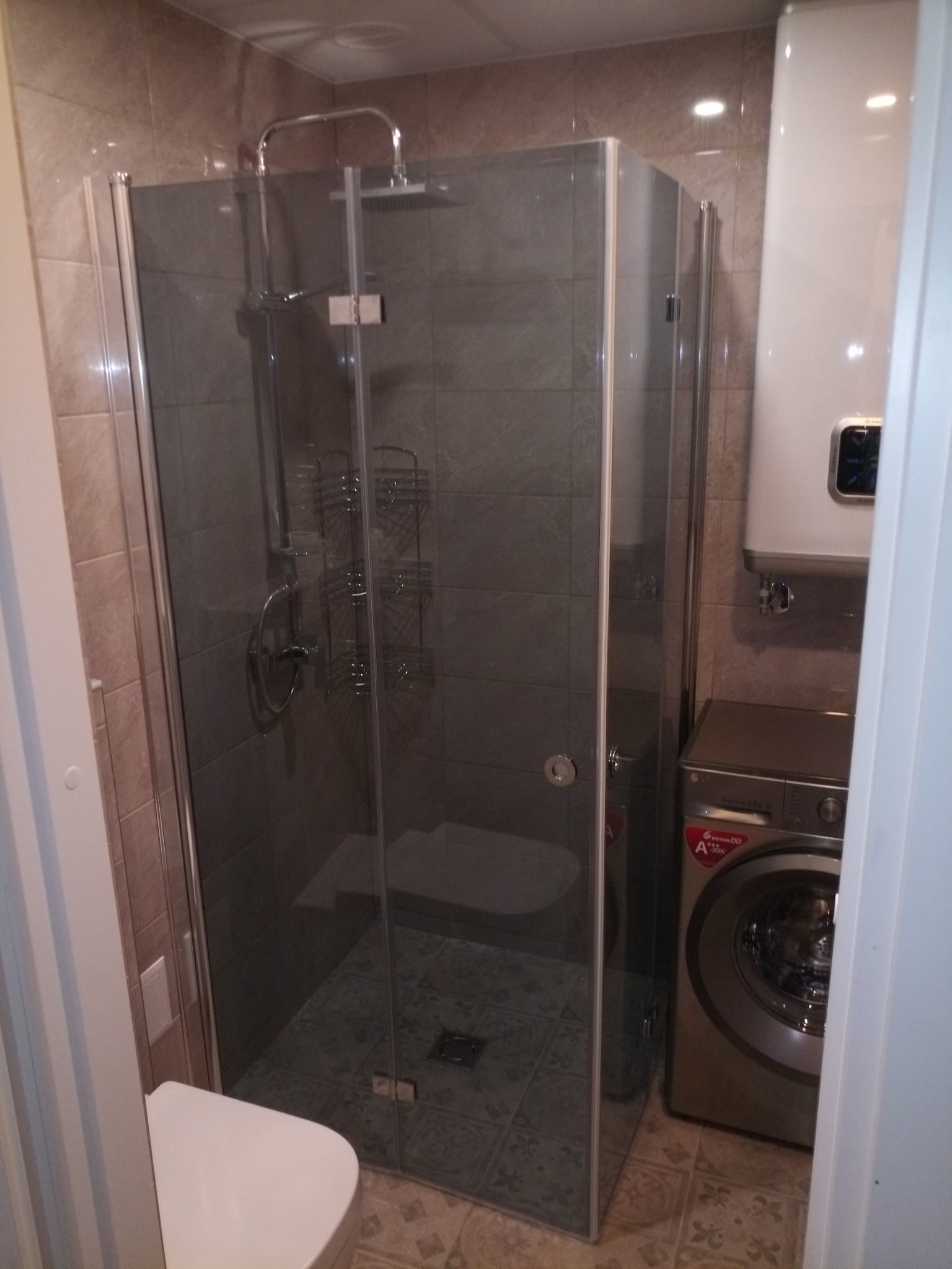 Viljandi, Valuoja puiestee