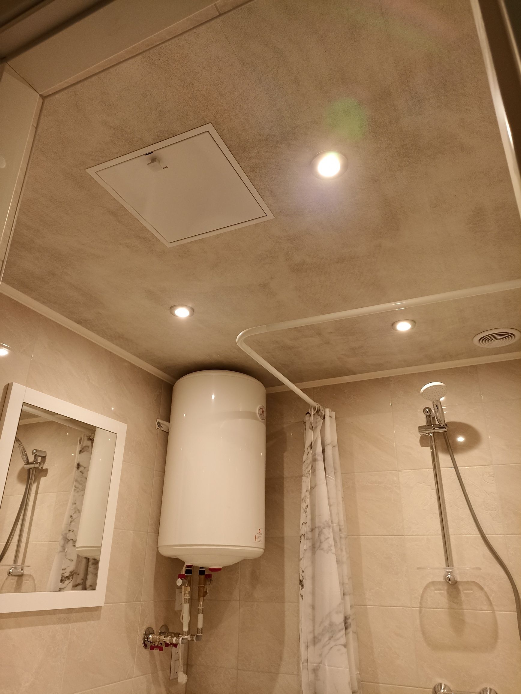 Viljandi, Valuoja puiestee